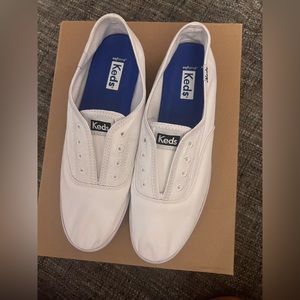 Keds Chillax Basics Slip On